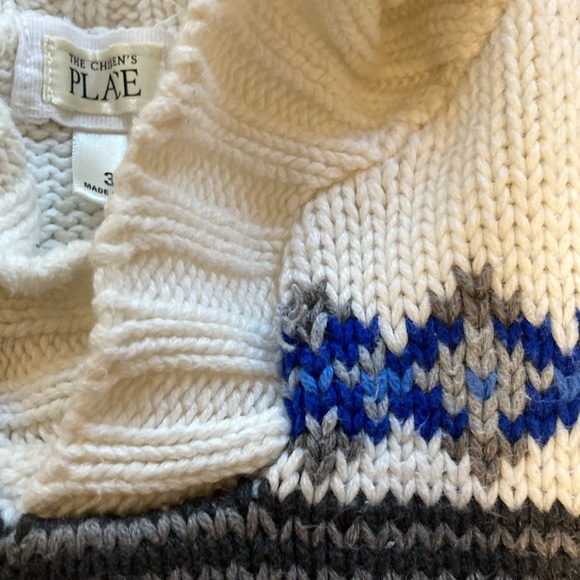 Children’s place 3T sweater - Picture 7 of 7
